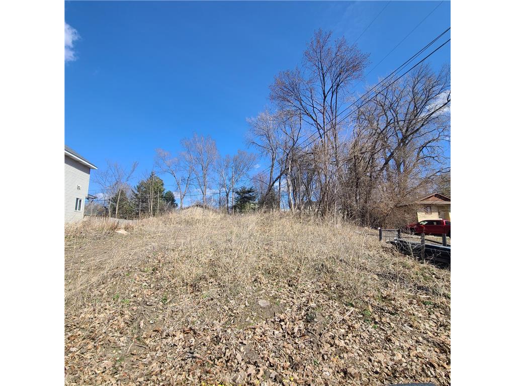 1104 Mackubin Street Saint Paul MN 55117 6702248 image2