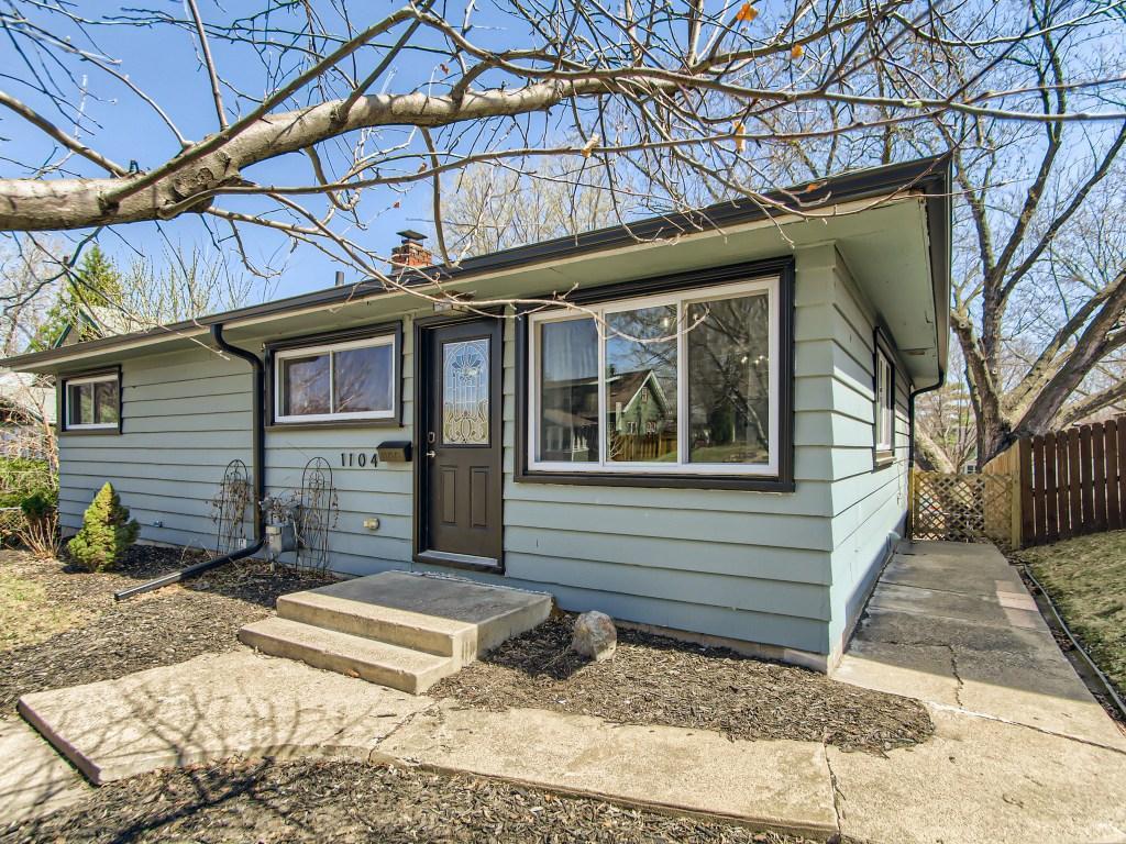 1104 Oxford Street N Saint Paul MN 55103 6355790 image1