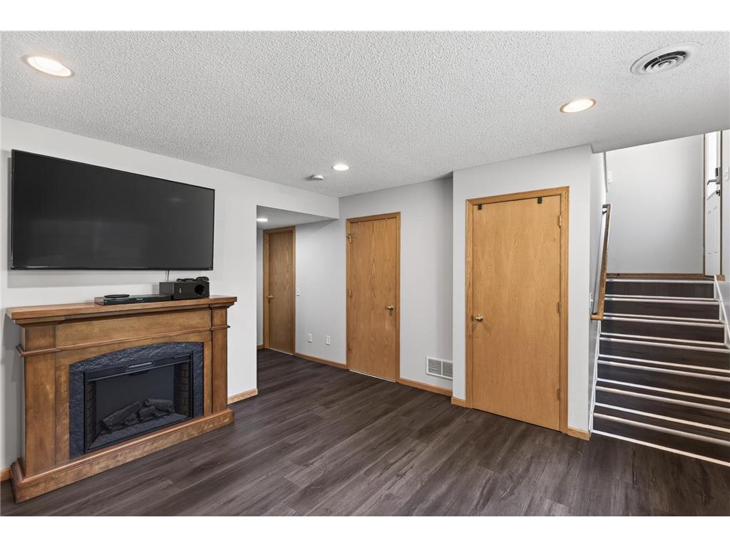 1104 Spruce Street Farmington MN 55024 7082027 image22