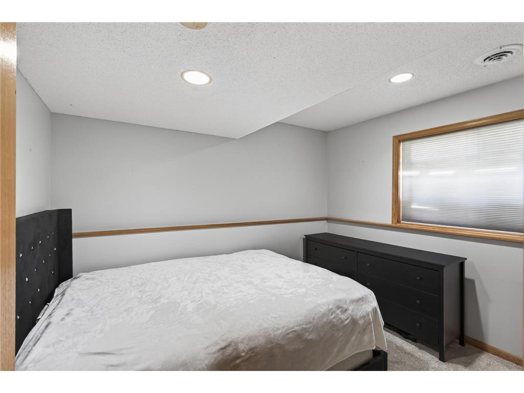 1104 Spruce Street Farmington MN 55024 7082027 image25