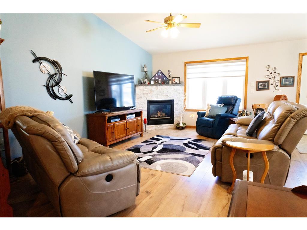 1104 Van Dyke Road NW Alexandria MN 56308 7057218 image13