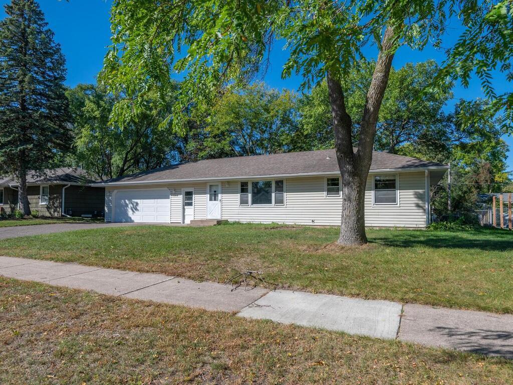 11040 Wren Street NW, Coon Rapids, MN, 55433 MLS 6240935 Edina Realty