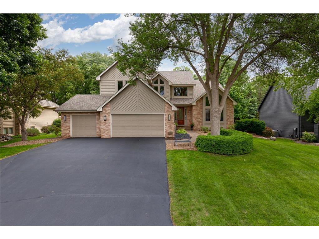 11049 Bluestem Lane, Eden Prairie, MN, 55347 MLS 6543665 Edina Realty