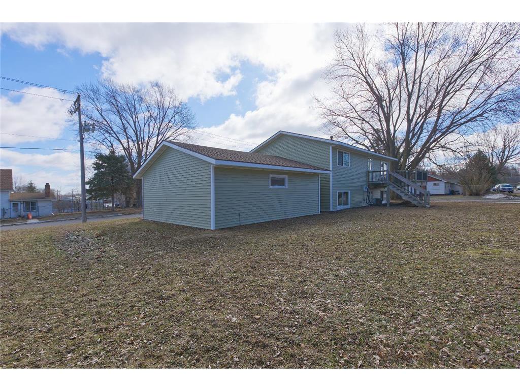 1105 11th Avenue Howard Lake MN 55349 7036274 image28