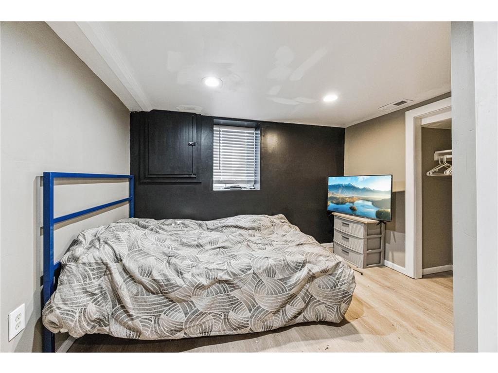 1105 25th Avenue N Minneapolis MN 55411 7047595 image15