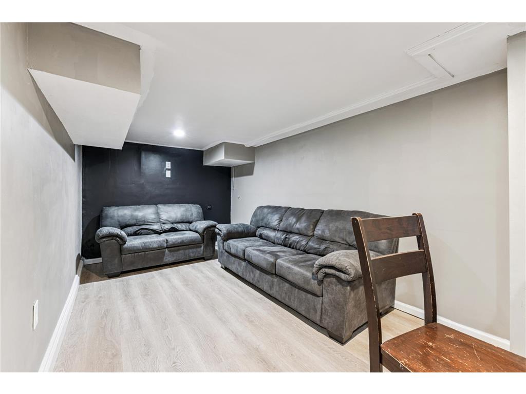 1105 25th Avenue N Minneapolis MN 55411 7047595 image19