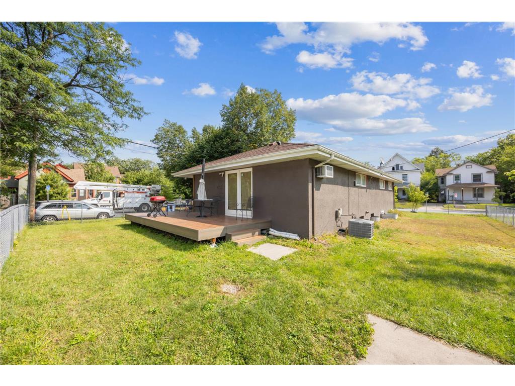 1105 25th Avenue N Minneapolis MN 55411 7047595 image23