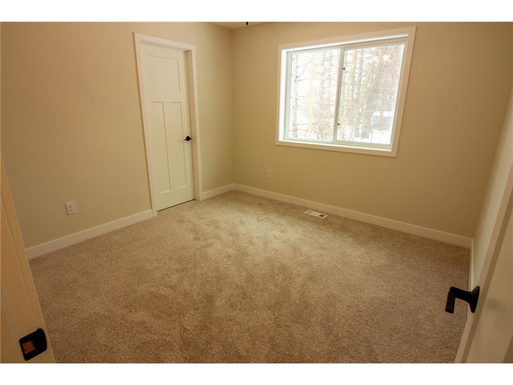 1105 2nd Street SE Faribault MN 55021 7033958 image11