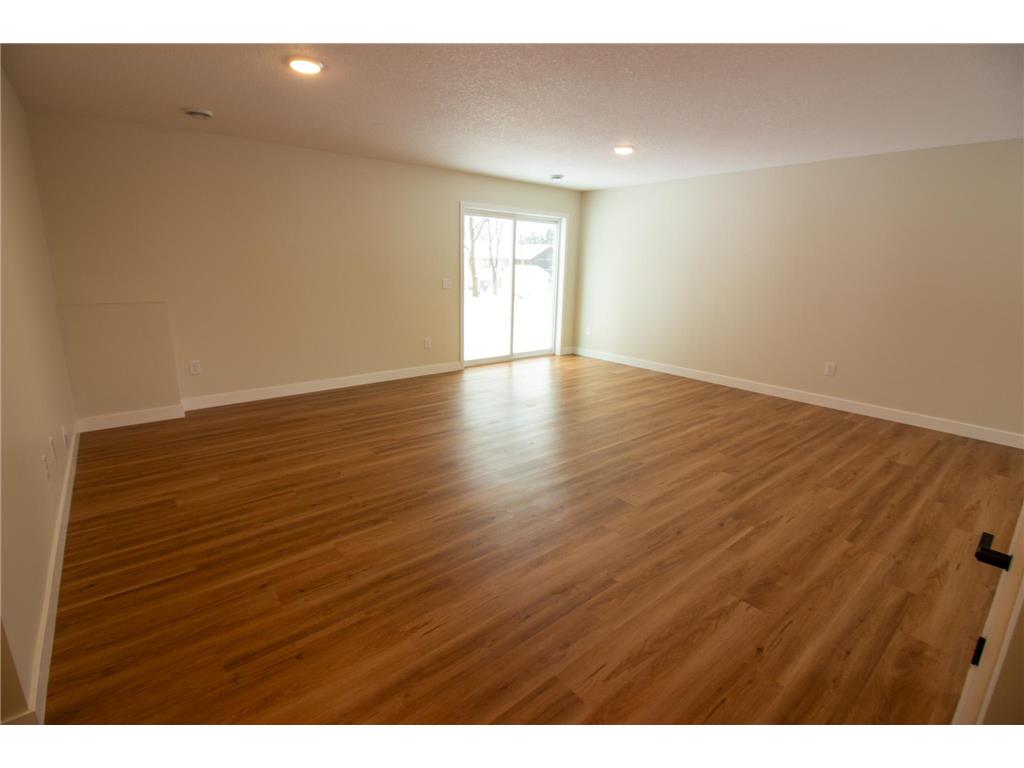 1105 2nd Street SE Faribault MN 55021 7033958 image17