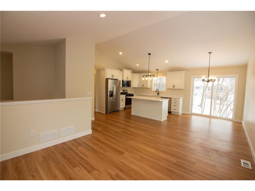 1105 2nd Street SE Faribault MN 55021 7033958 image2