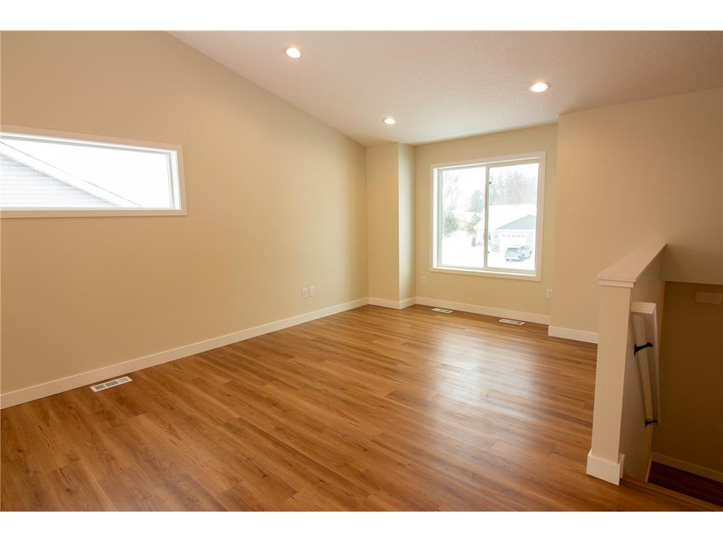 1105 2nd Street SE Faribault MN 55021 7033958 image9