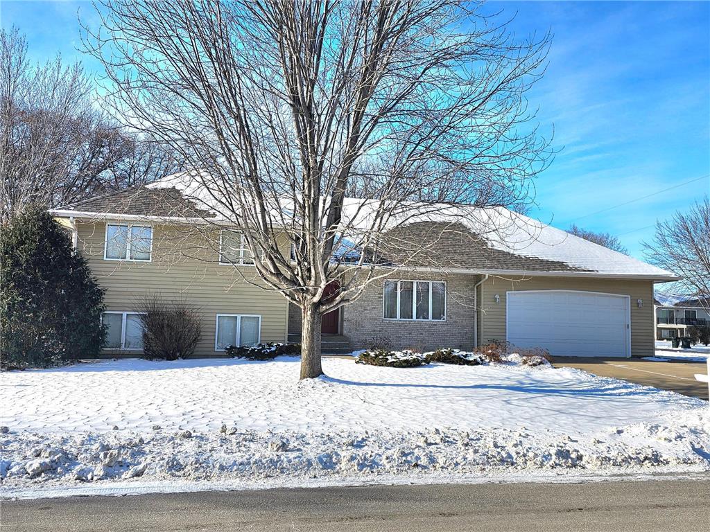 1105 4th Avenue N Sartell MN 56377 6478682 image1