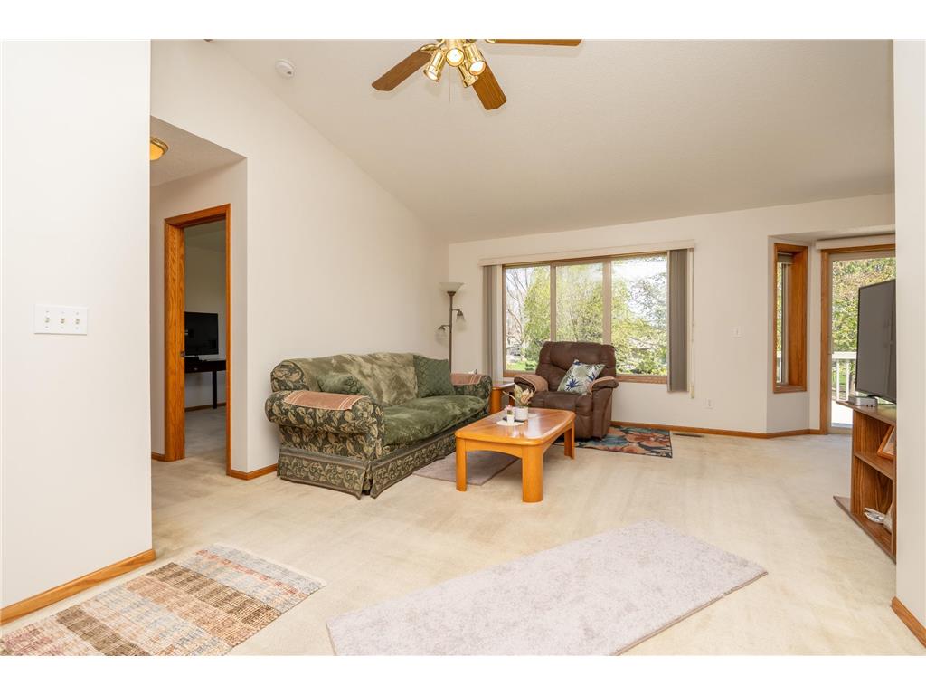 1105 Apgar Street S Shakopee MN 55379 7062867 image6