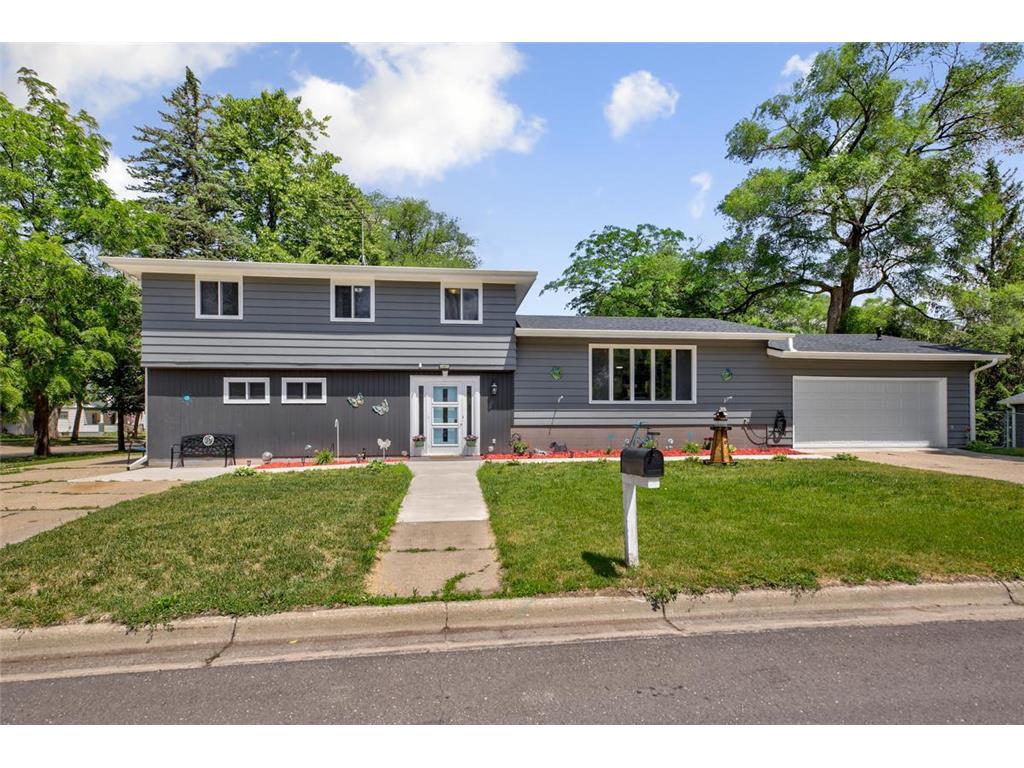 1105 Central Avenue N, Faribault, MN, 55021 MLS 6387953 Edina Realty