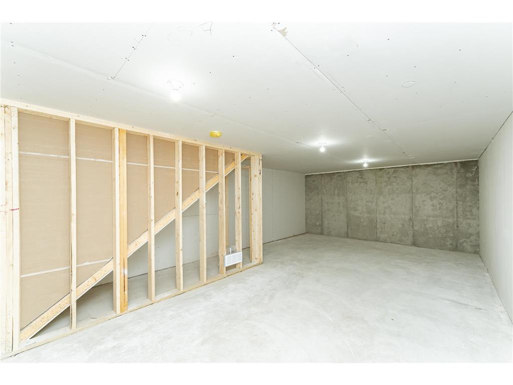 1105 Century Village Lane NE Rochester MN 55906 6690346 image21