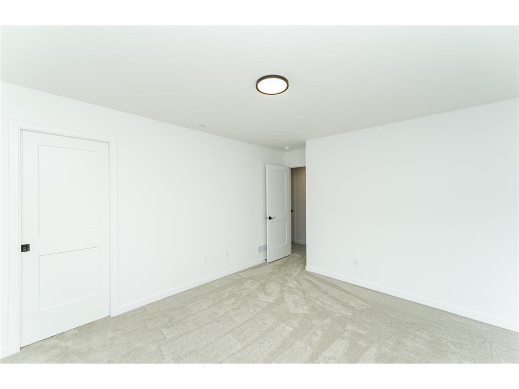 1105 Century Village Lane NE Rochester MN 55906 7042711 image15