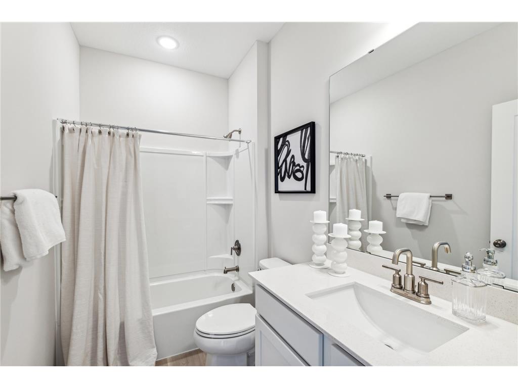 1105 Compton Avenue River Falls WI 54022 7009020 image10