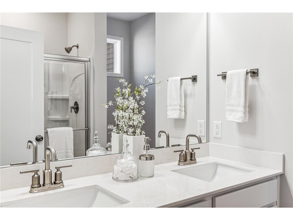 1105 Compton Avenue River Falls WI 54022 7009020 image42