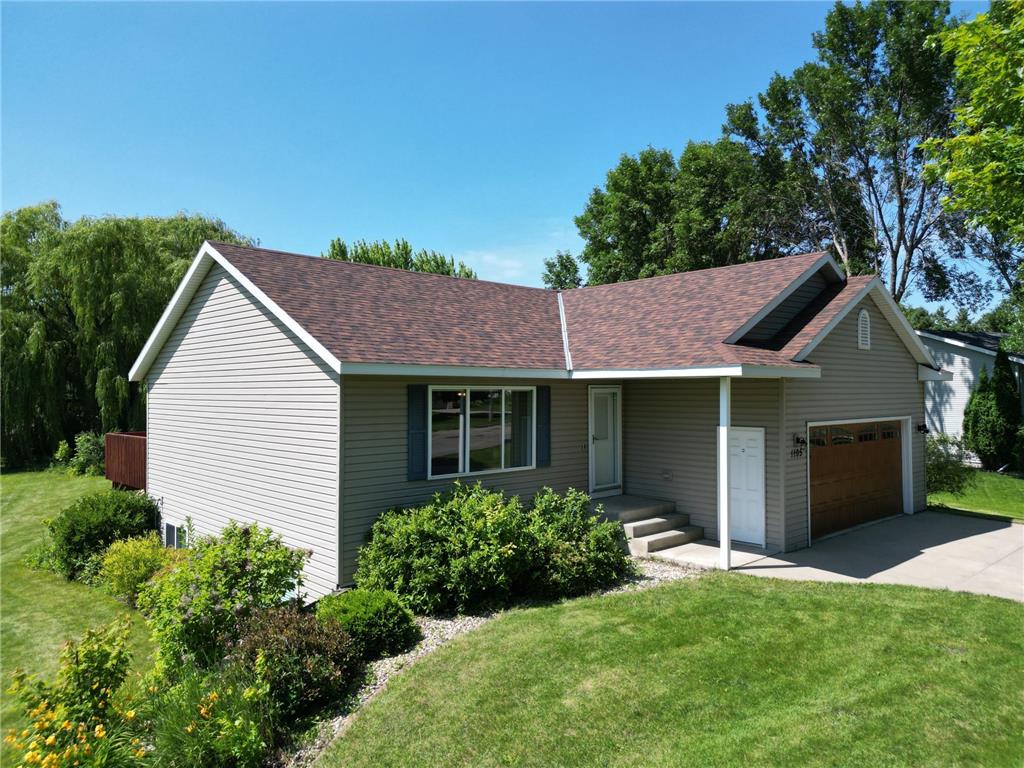 1105 Dana Drive SE Willmar MN 56201 7006168 image1