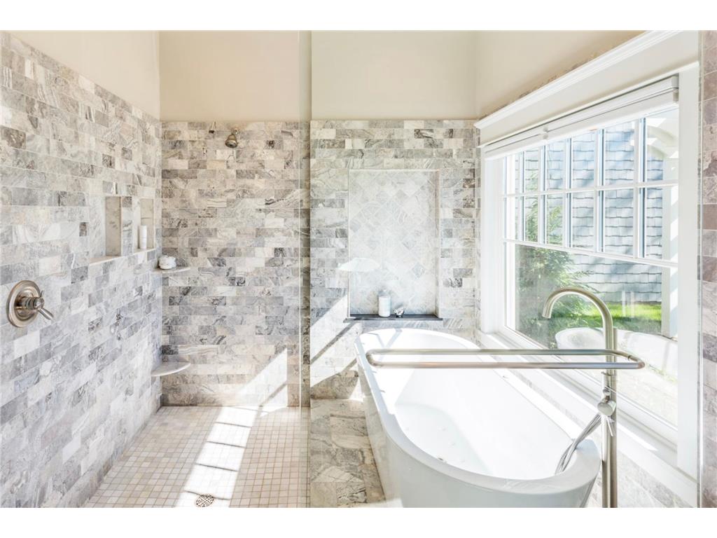1105 Ferndale Road W Orono MN 55391 - Lake Minnetonka 7041668 image14