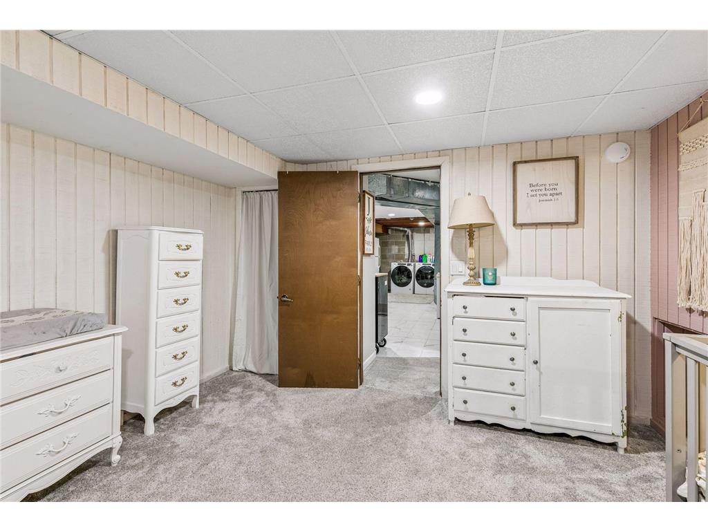 1105 Lakeview Drive Burnsville MN 55337 7076727 image34