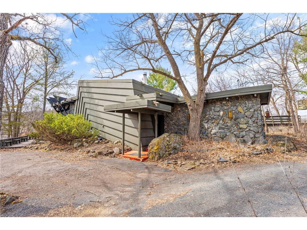 1105 N Hamilton Street Saint Croix Falls WI 54024 - St Croix River 7081709 image24
