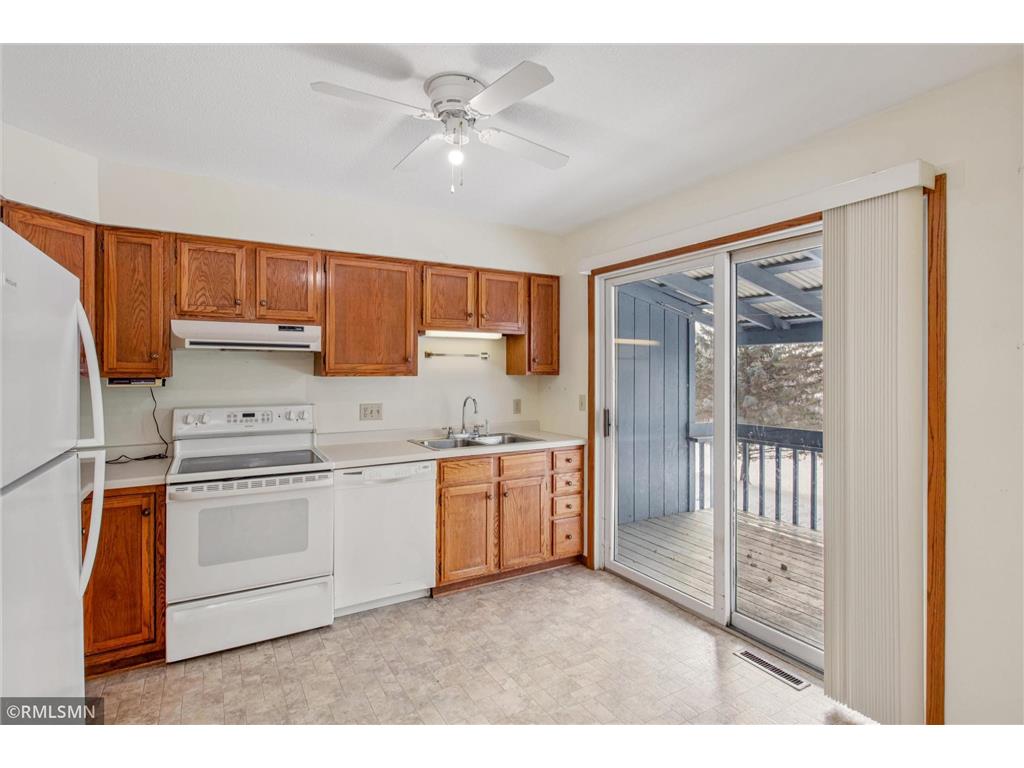 1105 Park Street W #3 Cannon Falls MN 55009 7003330 image11