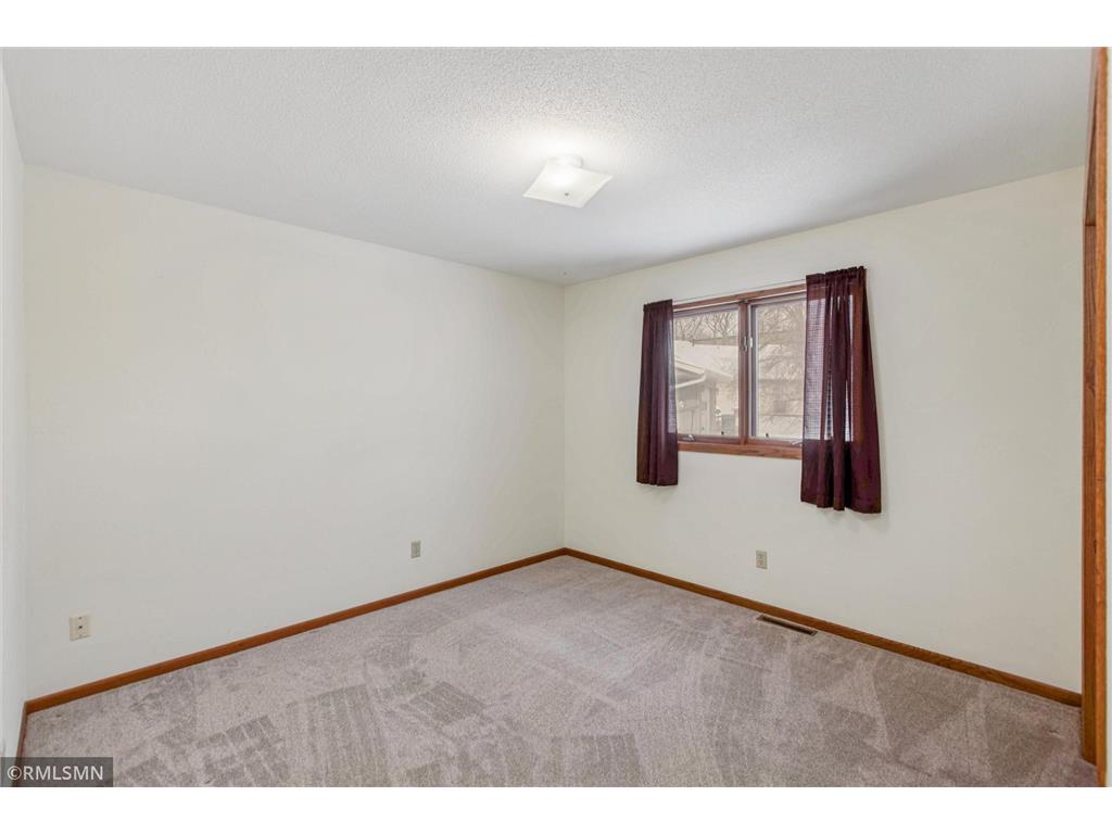1105 Park Street W #3 Cannon Falls MN 55009 7003330 image19