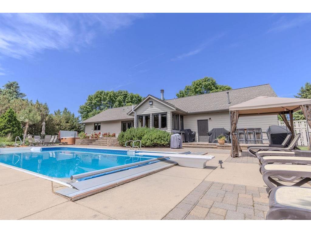 1105 Richland Avenue SW Willmar MN 56201 6523625 image1