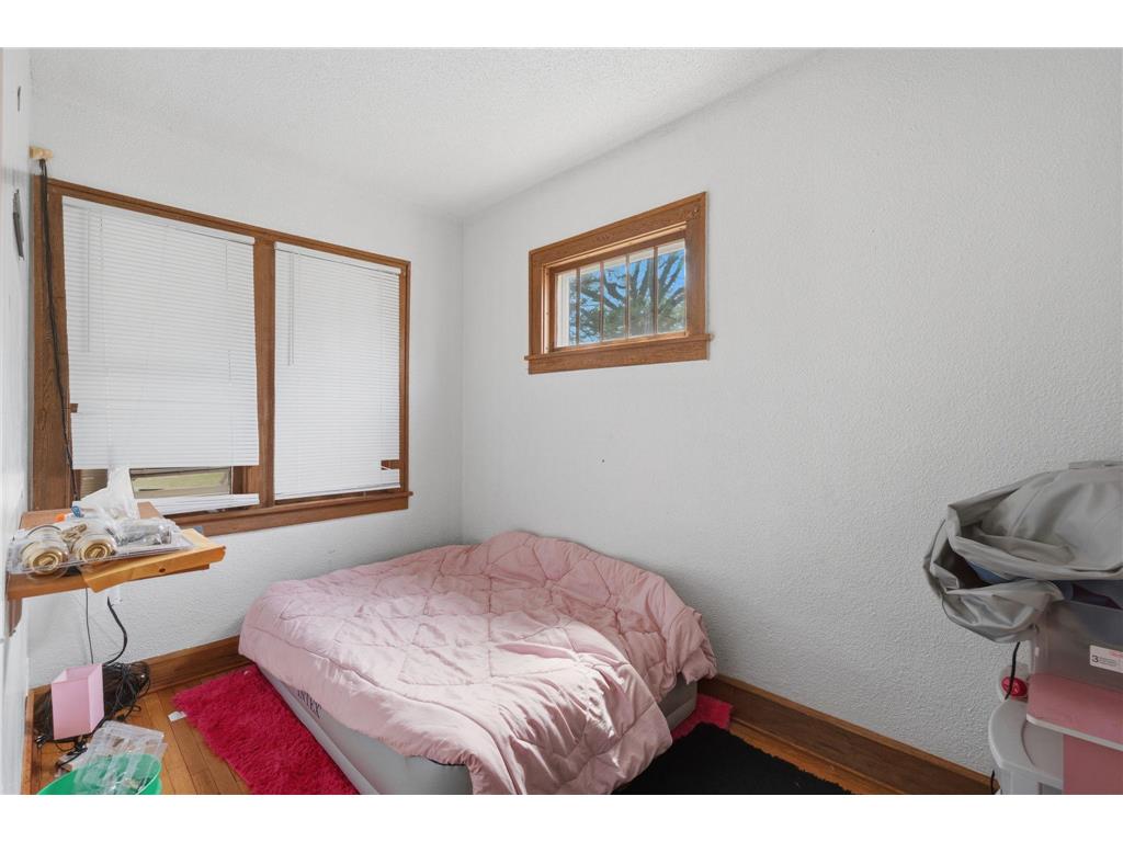 1105 Rose Avenue E Saint Paul MN 55106 7069426 image15
