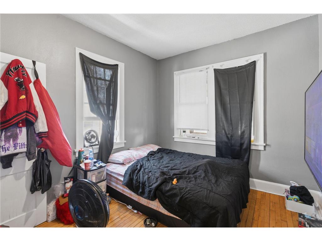 1105 Rose Avenue E Saint Paul MN 55106 7069426 image17