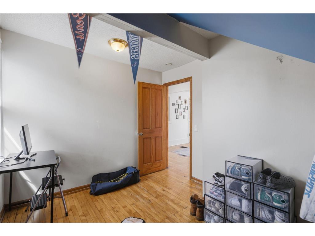 1105 Rose Avenue E Saint Paul MN 55106 7069426 image9
