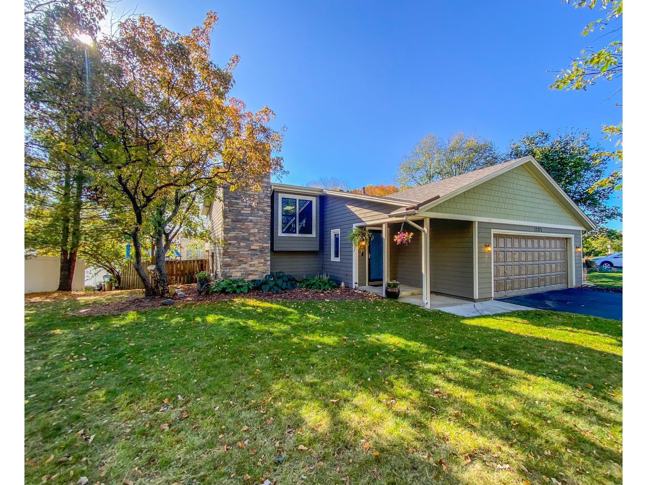 1105 Rushmore Drive Burnsville MN 55306 6115588 image1