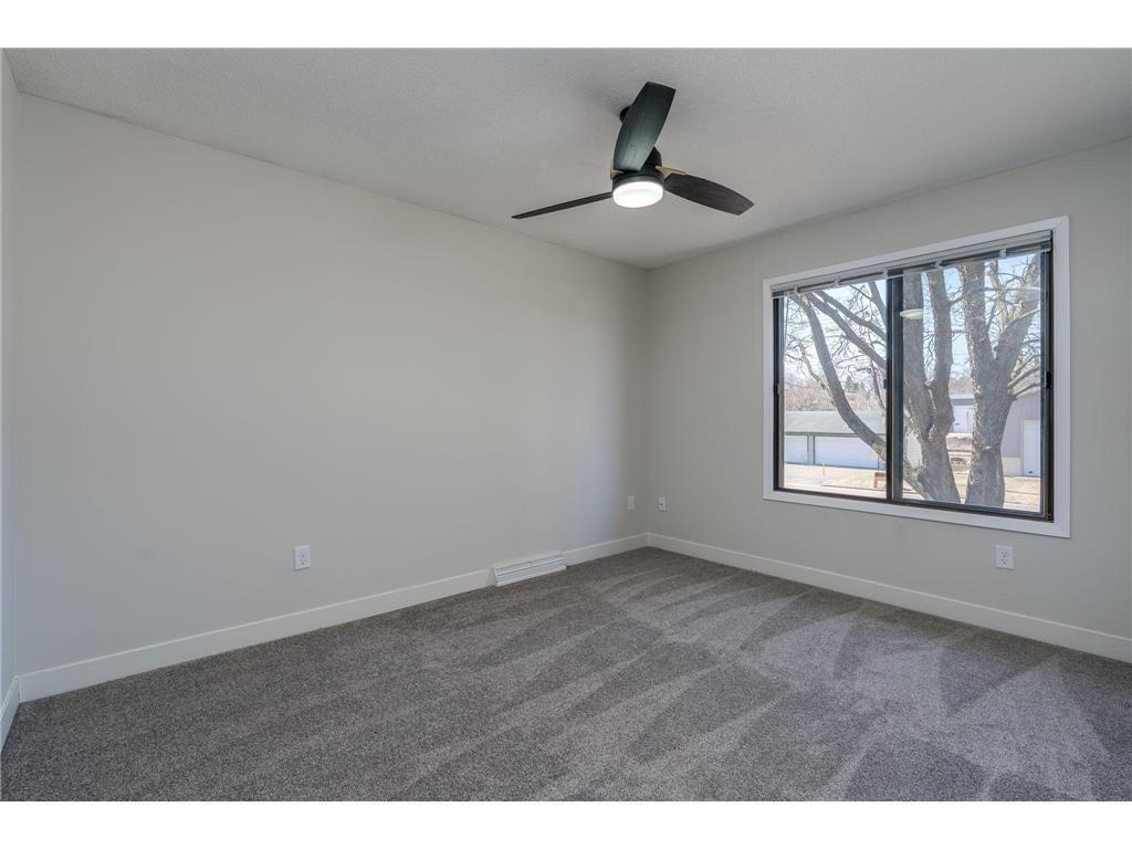 1105 S Valley Street New Ulm MN 56073 7061246 image13