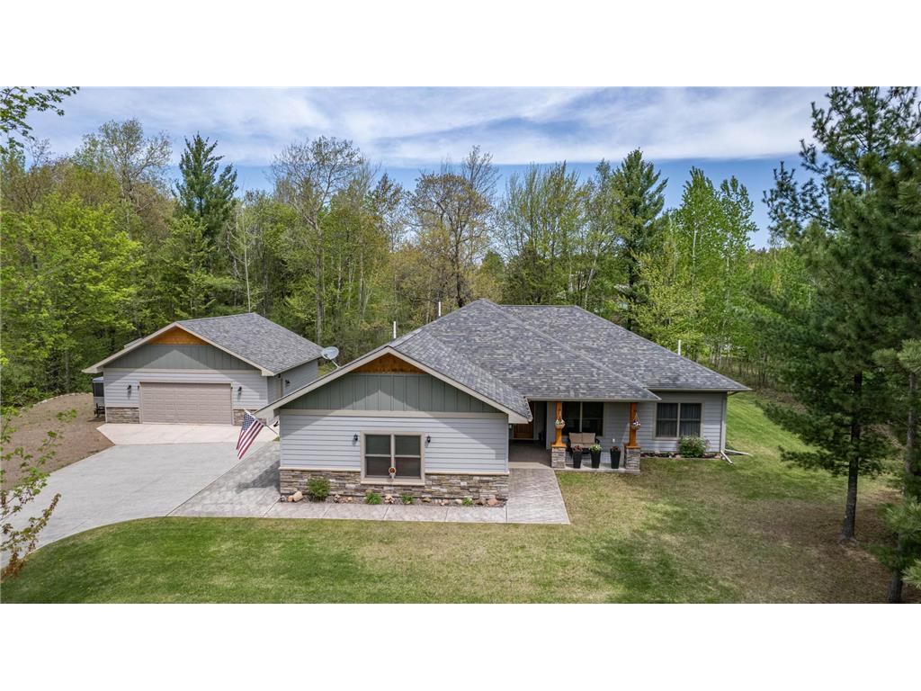 1105 W Taylor Avenue Cloquet MN 55720 7082988 image2