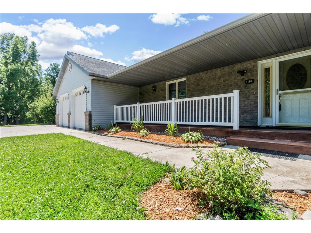1106 Birch Avenue Alexandria MN 56308 7004769 image2