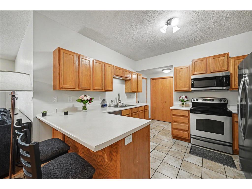 1106 Crystal Place W Chaska MN 55318 7098462 image4