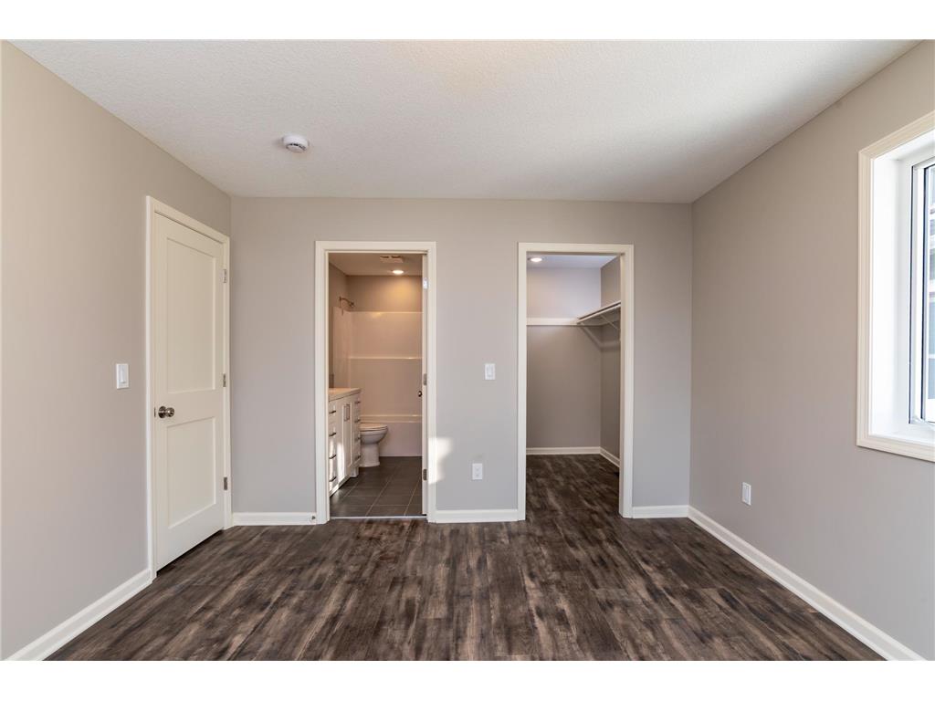 1106 Hawthorne Avenue E Saint Paul MN 55106 6822266 image30