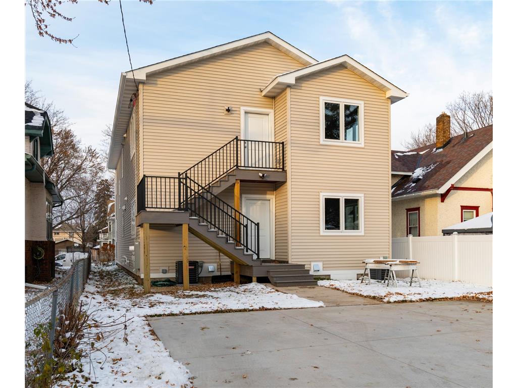 1106 Hawthorne Avenue E Saint Paul MN 55106 6822266 image31