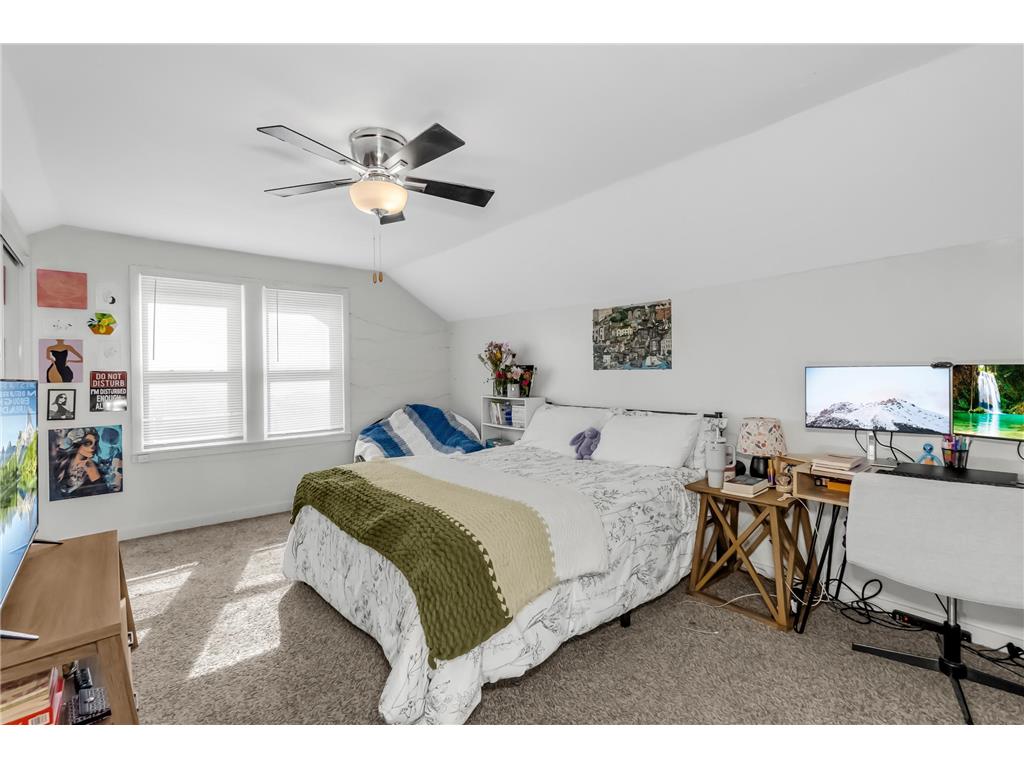 1106 Irving Avenue N Minneapolis MN 55411 7069586 image11