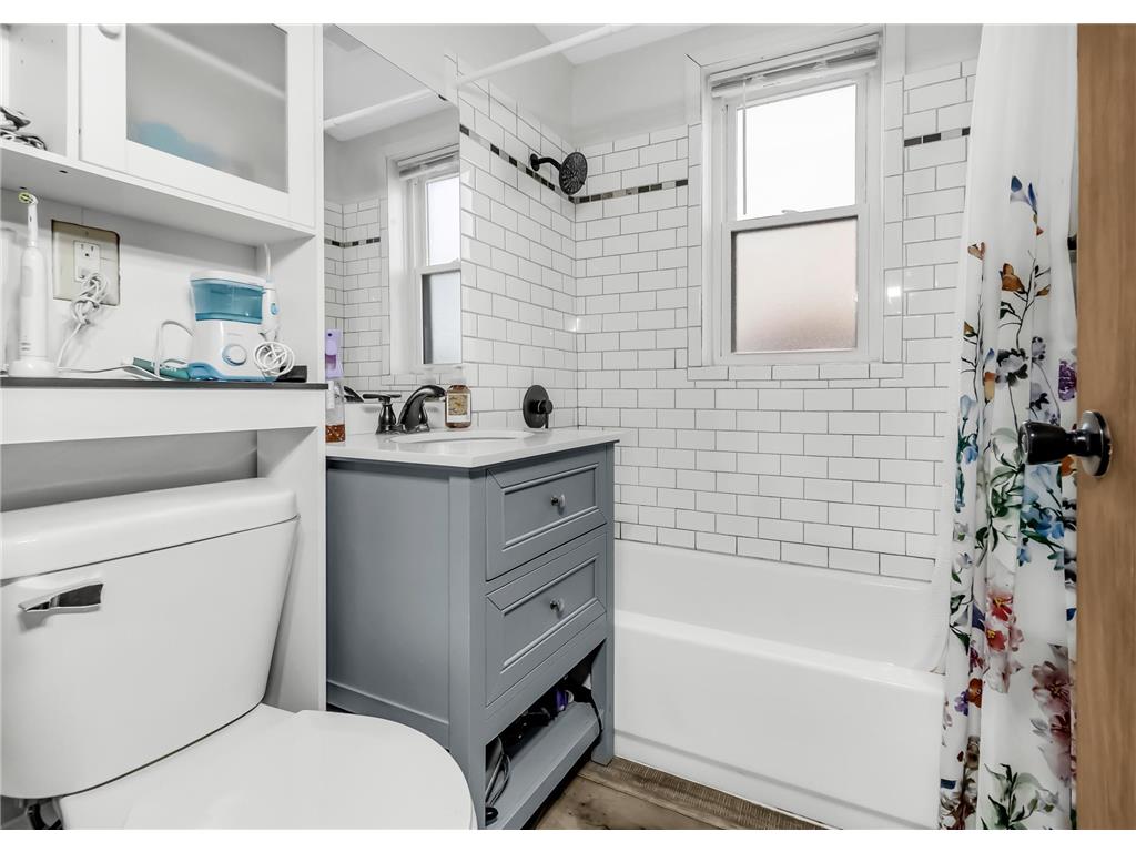 1106 Irving Avenue N Minneapolis MN 55411 7069586 image13