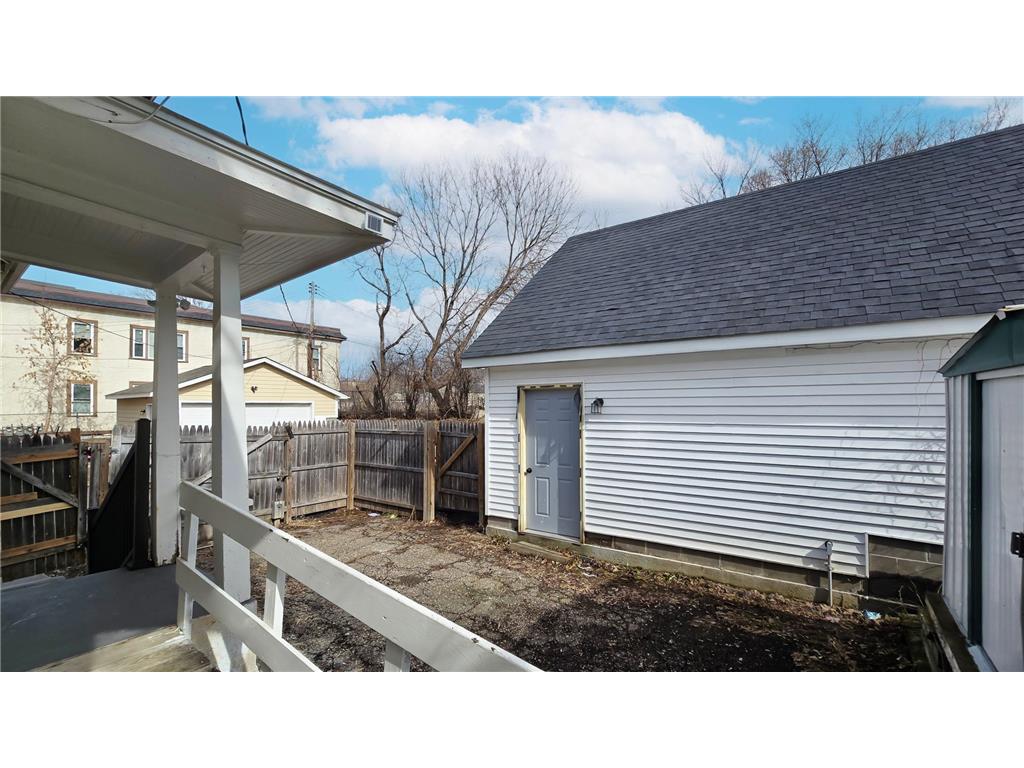 1106 Irving Avenue N Minneapolis MN 55411 7069586 image22