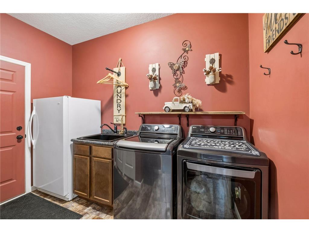 1106 Lorraine Court Carver MN 55315 7076290 image12