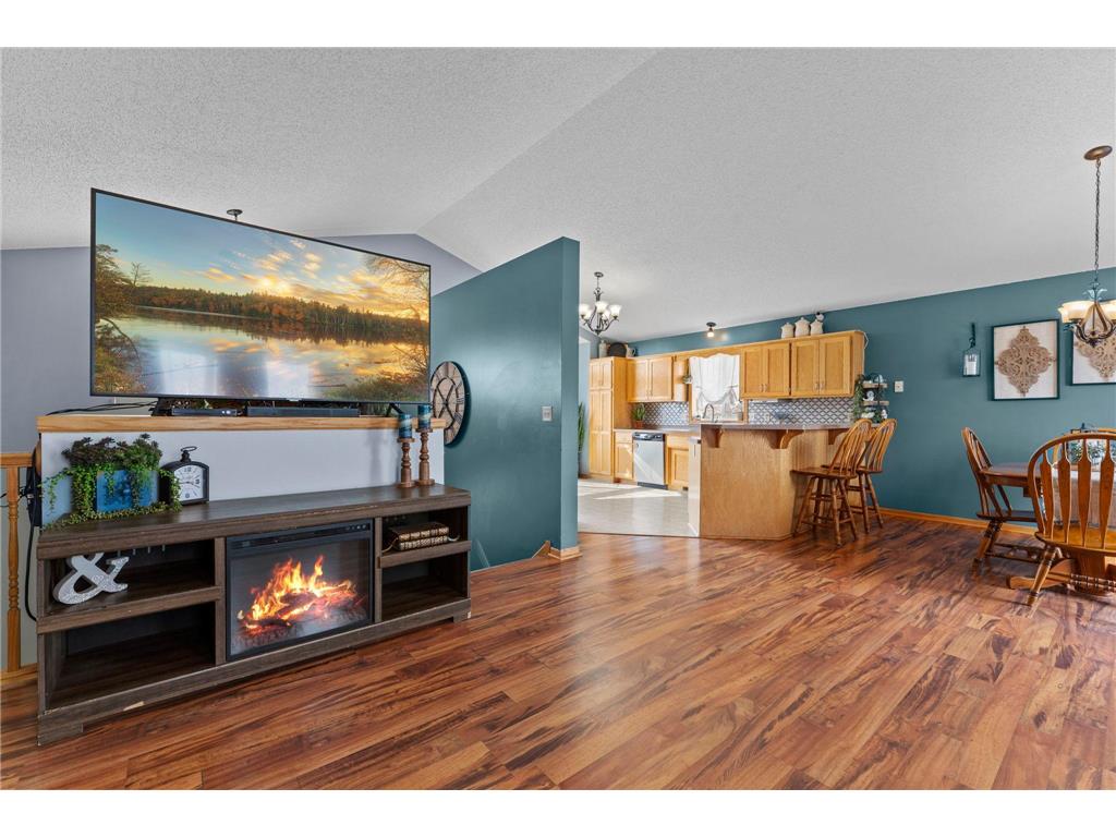 1106 Maplewood Avenue SW Isanti MN 55040 7051170 image10