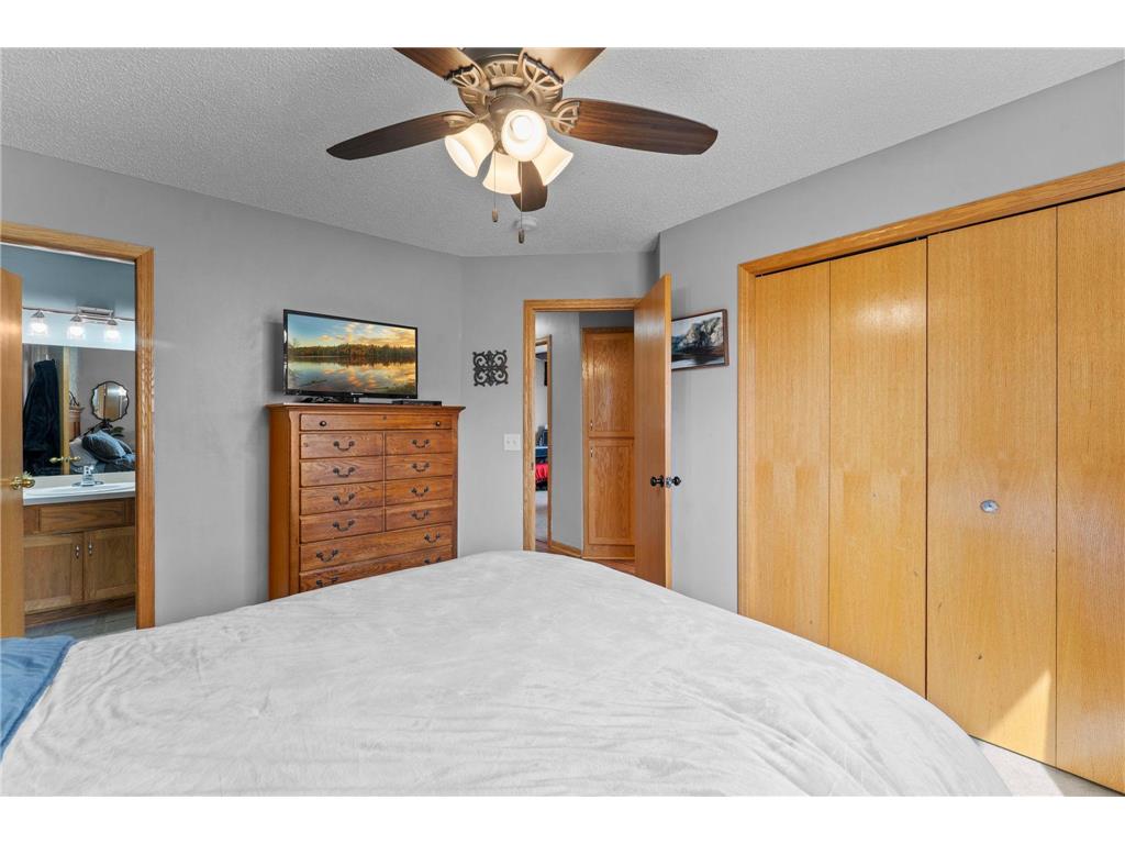 1106 Maplewood Avenue SW Isanti MN 55040 7051170 image22
