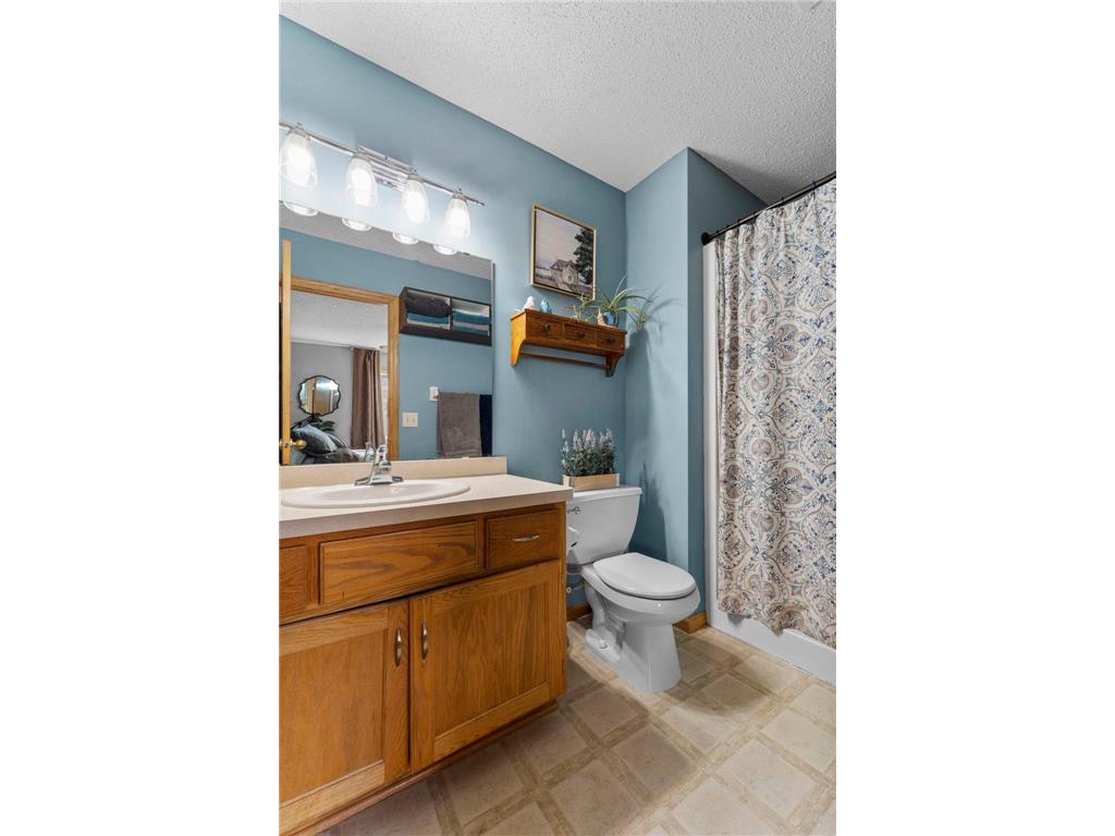 1106 Maplewood Avenue SW Isanti MN 55040 7051170 image24