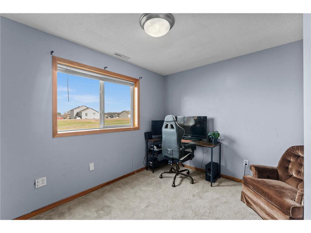 1106 Maplewood Avenue SW Isanti MN 55040 7051170 image38