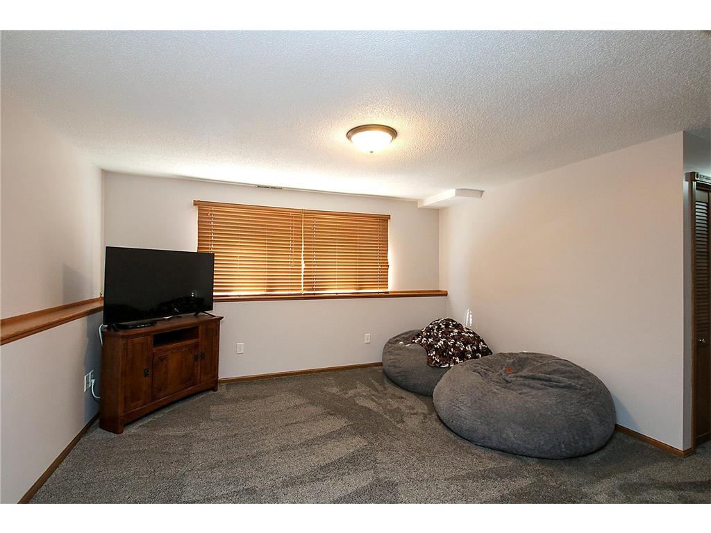 1106 Morningside Avenue N, Glencoe, MN, 55336 MLS 6502166 Edina Realty