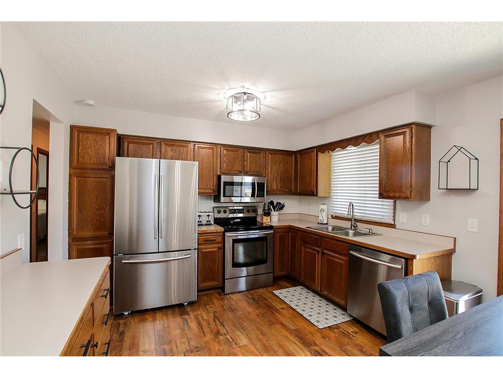 1106 Morningside Avenue N, Glencoe, MN, 55336 MLS 6502166 Edina Realty