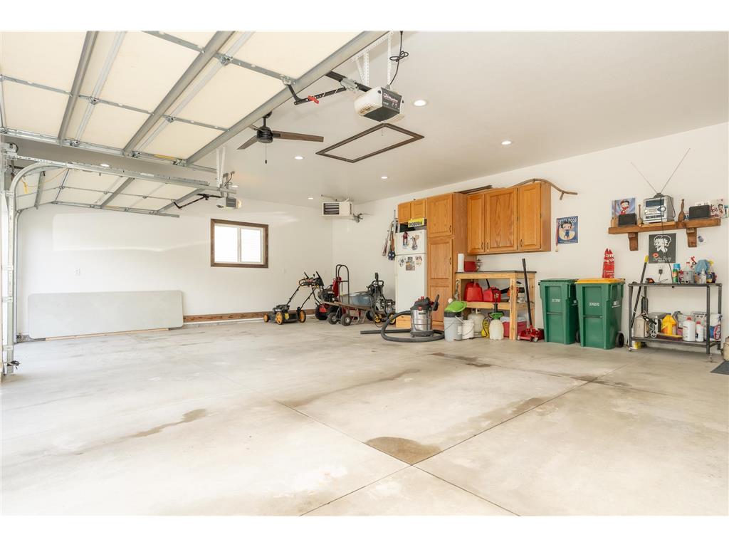 1106 Mulberry Avenue NE Montgomery MN 56069 6774991 image26